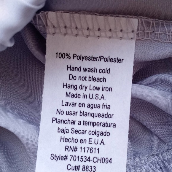 Must Have Off Shoulder Silver Crop Top - Picture 8 of 8